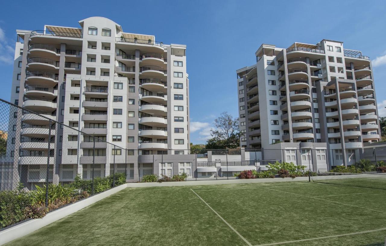 The Oasis Apartments Брісбен Екстер'єр фото